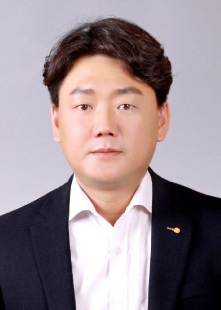 담양매일신문 편집국장 김완영