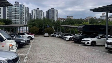 무료 공영주차장 전경