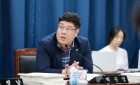 박준엽 특별시의원이 교육지원청 업무보고에서 질의하고 있다.