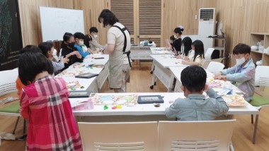 장성군이 ‘2023년 장성군립도서관 겨울방학 특강’ 수강생을 선착순 모집한다